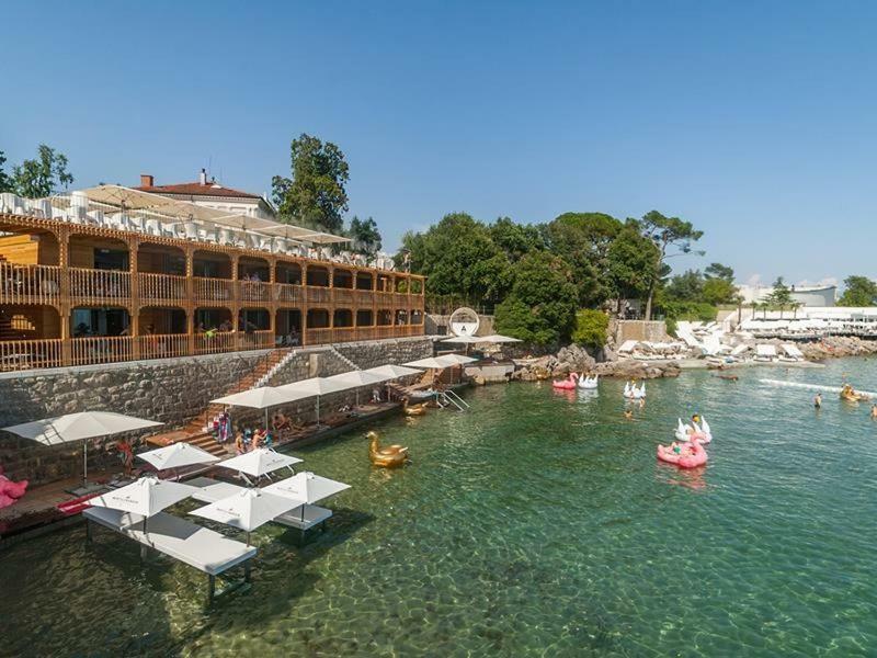 Apartment Center Opatija Eksteriør billede
